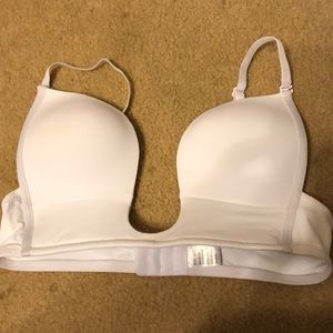 Size 34c for low neckline